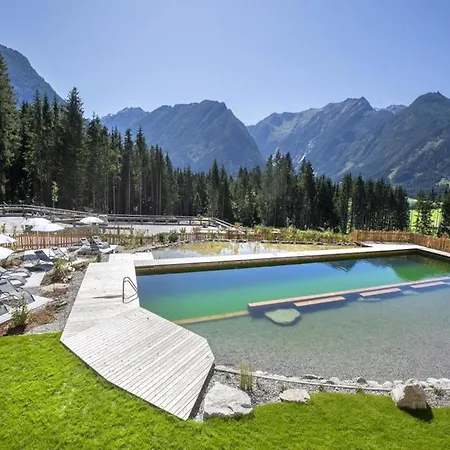 Chalet Family In Neukirchen With Sauna *