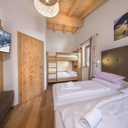 Chalet Family In Neukirchen With Sauna Neukirchen am Großvenediger
