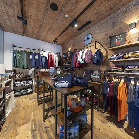 Family In Neukirchen With Sauna *